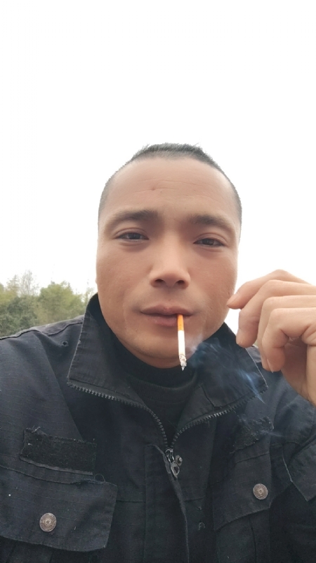 伯爵的第一张照片--长乐中老年相亲网
